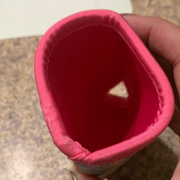 Lilly Pulitzer Vibrant Floral Print Accessory - Picture 3 of 4